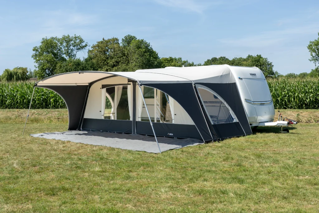 Living voortentluifel
