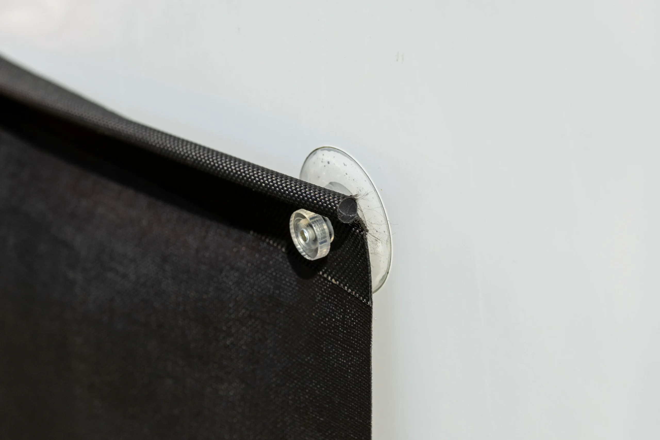 Wielflap recht met zuignappen Solid Anthracite zuignap Wielflap recht met zuignappen Solid Anthracite zuignap